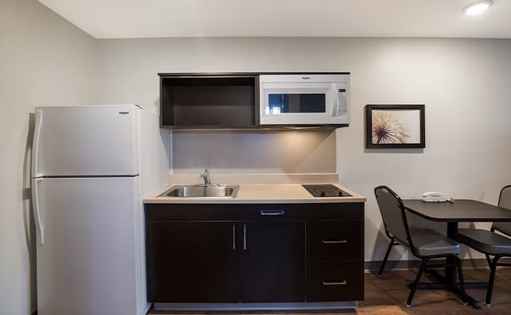 WoodSpring Suites Orlando North - Maitland photo 3 of 15