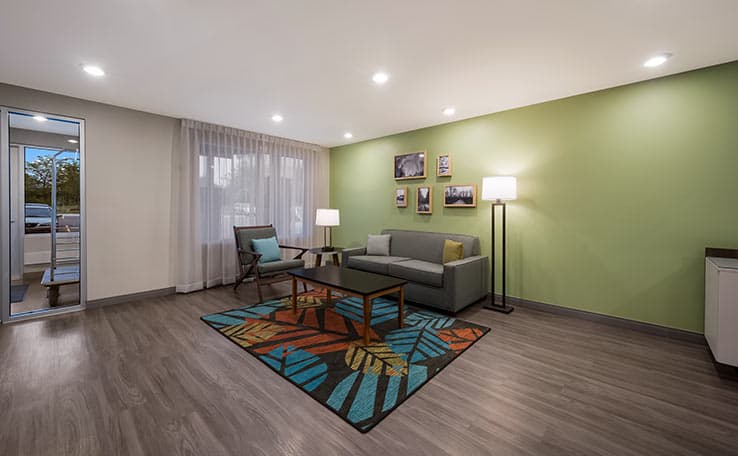 WoodSpring Suites Wixom - Novi photo 4 of 21