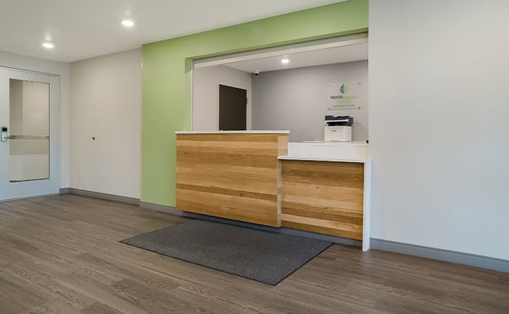 WoodSpring Suites Detroit Sterling Heights photo 2 of 20