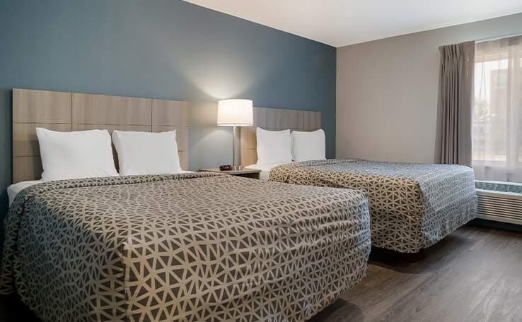 WoodSpring Suites Detroit Sterling Heights photo 10 of 20