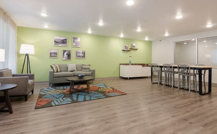 WoodSpring Suites Lynchburg VA photo 3 of 21