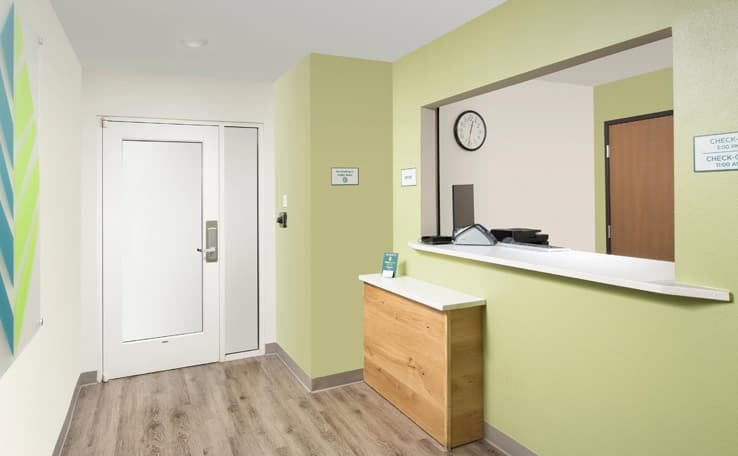 WoodSpring Suites Johnson City photo 2 of 17