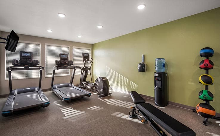 WoodSpring Suites Milwaukee - Menomonee Falls photo 5 of 21