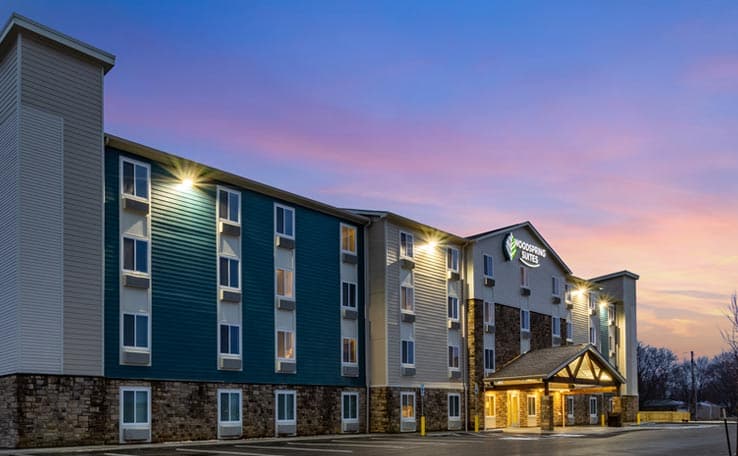 WoodSpring Suites Indianapolis Airport South photo 17 of 18