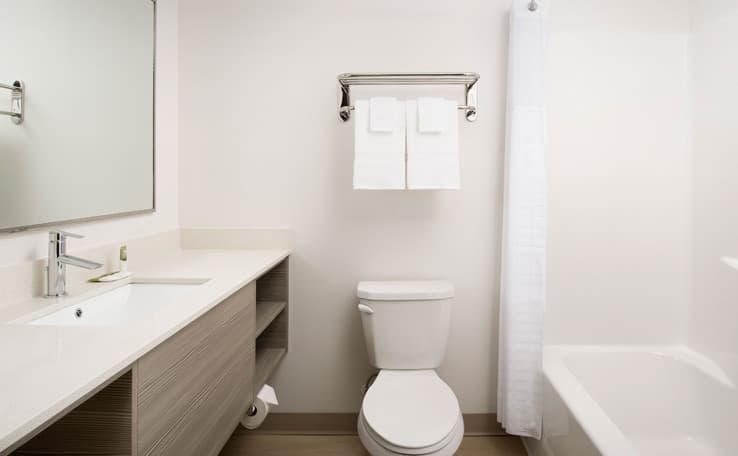 WoodSpring Suites Seattle Redmond photo 10 of 19